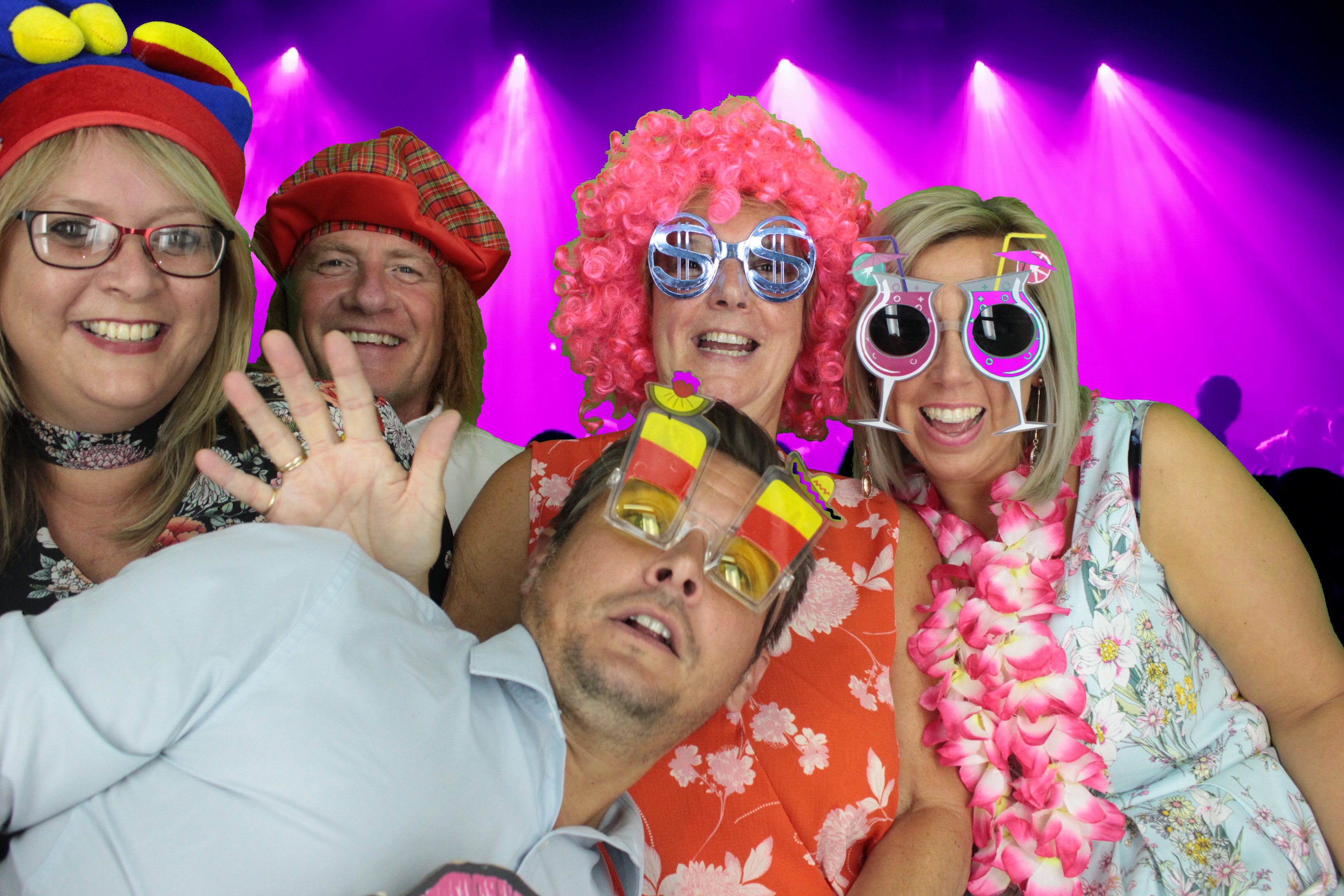 Scott & Tammy's Wedding | View more photos from the event at gallery.myphotoboothexperience.co.uk/u/MyPhotoBoothExperienceLtd/Scott-Tammys-Wedding